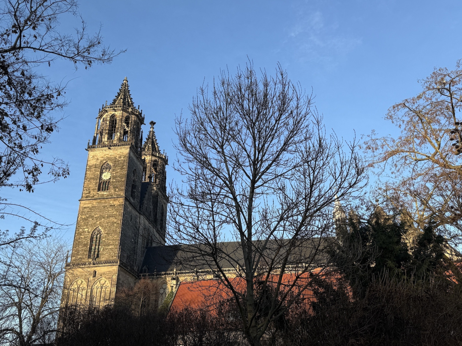 Aufnahme von Max Bertier in Magdeburg am 01.12.2025 um 19:02 Uhr